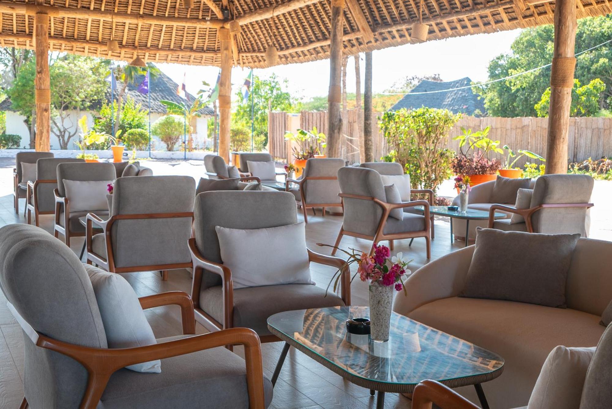 Royal Mandarin & Semesteranläggning (resort) Pwani Mchangani